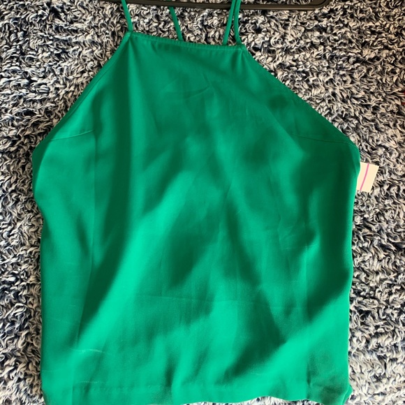 Green camisole - Picture 2 of 2